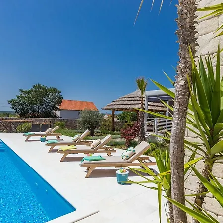 Vila Gallo Galovac (Zadar)